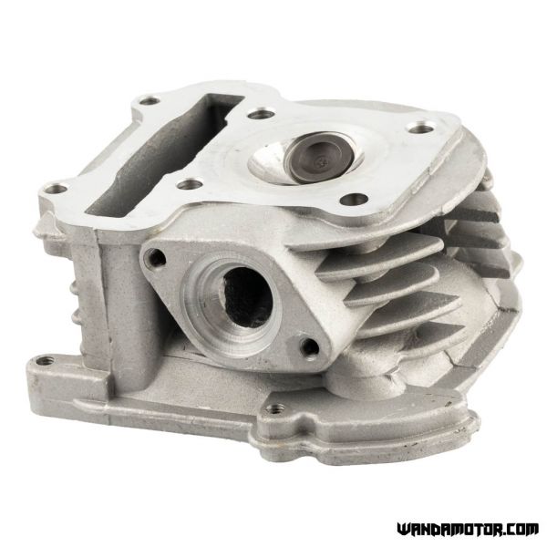 Cylinder head Chinese scooters 4T 72cc-1